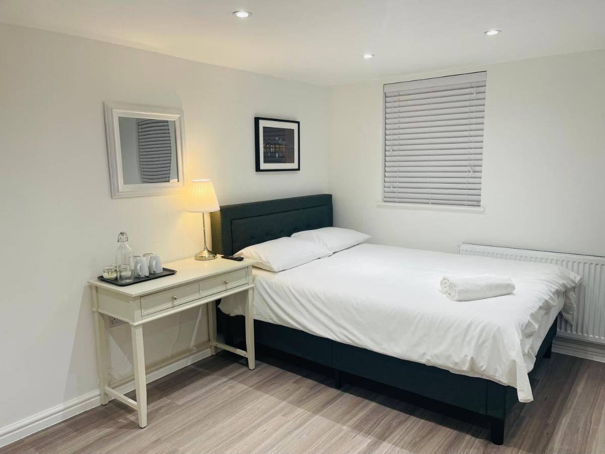 Riverside Premium En Suite Double Room E14 لندن المظهر الخارجي الصورة