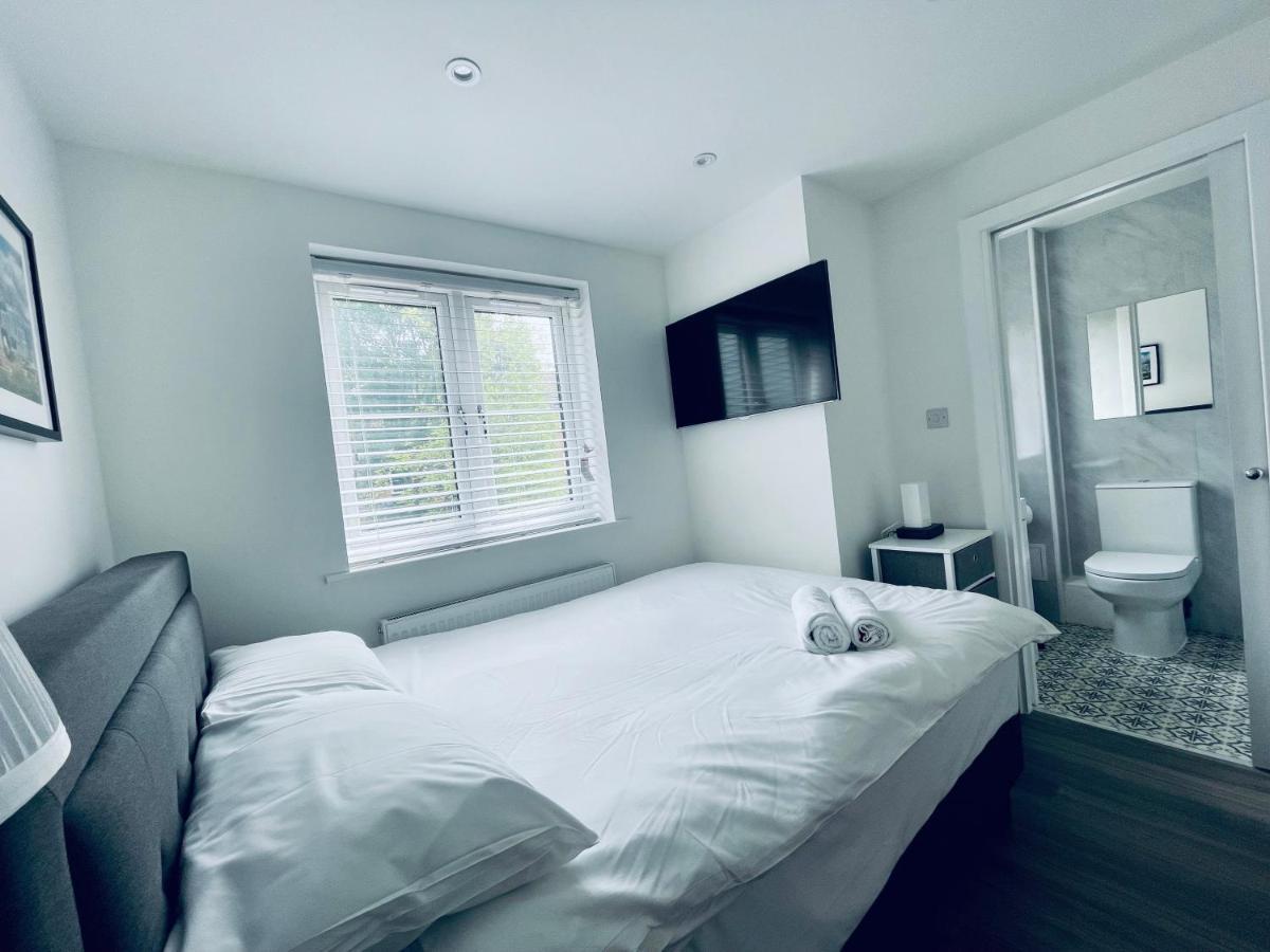 Riverside Premium En Suite Double Room E14 لندن المظهر الخارجي الصورة