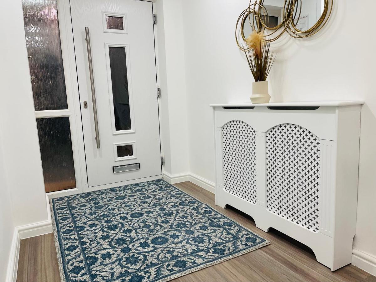 Riverside Premium En Suite Double Room E14 لندن المظهر الخارجي الصورة